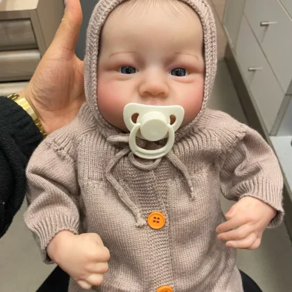 Lisa Newborn Silicone Reborn Baby doll